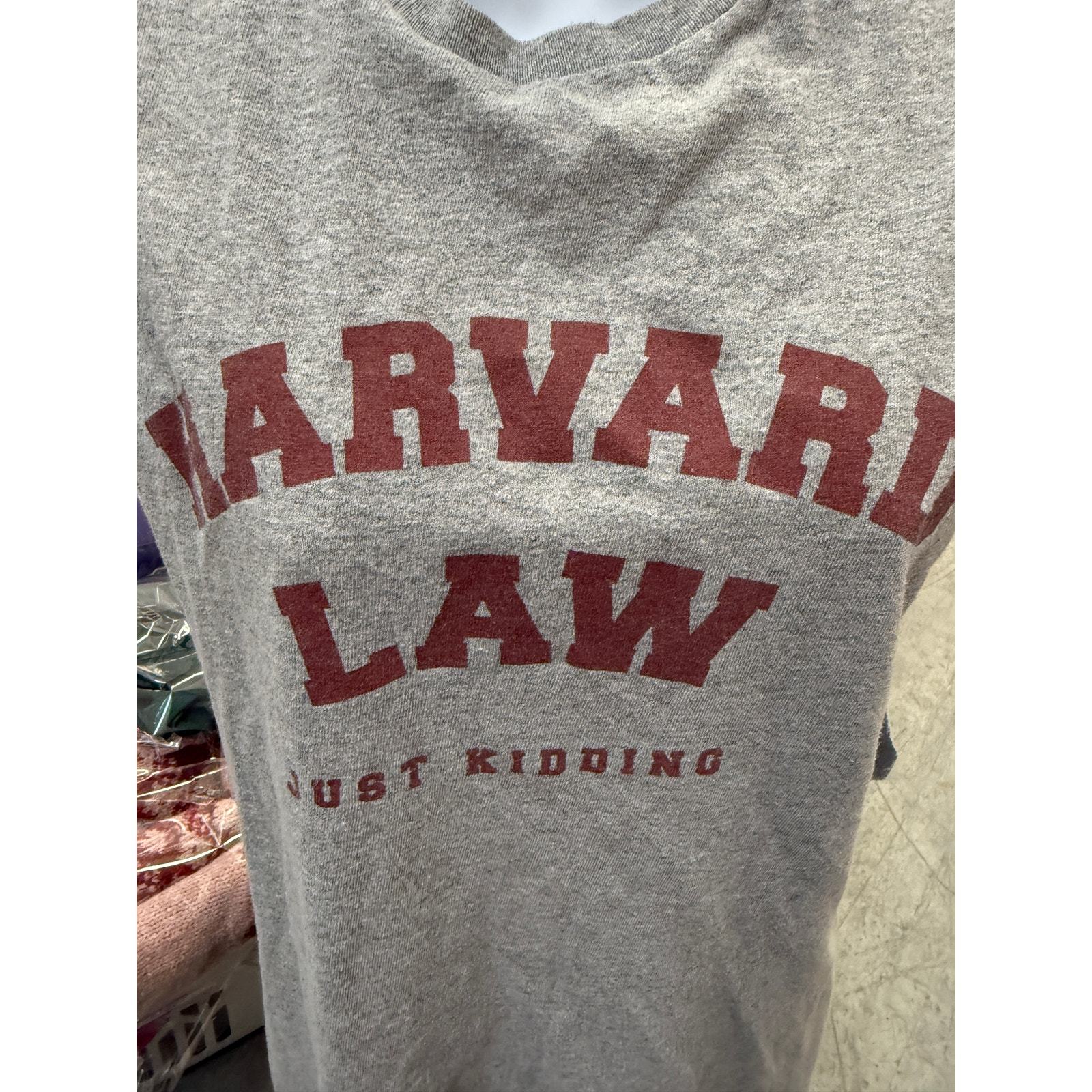 Harvard Law Alumni Just Kidding M Sleeveless Graphic T-shirt  Item image 2