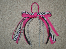 NEW &quot;PINK ZEBRA&quot; Pony Tail Bows Girls Ribbon Hair Bows Cheer Streamers - £5.58 GBP