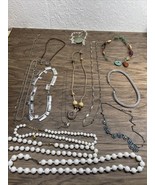 Lot of 10+ Fashion Jewelry Necklaces Gold Tone Beaded Silver Tone KG JD - $13.55 CAD