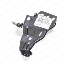 Genuine Toyota 10-24 4Runner Front Passenger Fender Mount Bracket 53803-... - $56.98 CAD