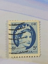 Canada Stamp Queen Elizabeth II 5c Used Wave Cancel 341 - £0.78 GBP