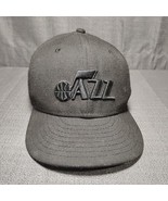 New Era NBA Utah Jazz Black On Black 59FIFTY Fitted Hat Cap Sz 6 5/8 RARE - $27.29 CAD