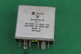 Porsche Cooling Fan Relay Control Module 944.615.104.02 image 3
