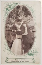 Couple Kissing Busy As A Bee Schmitz Davidson Family Long Pine NE Postcard A36 - £4.67 GBP