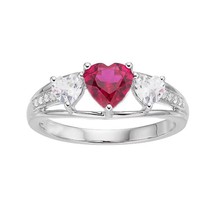 1.8CT Labor Erstellt Rubin &amp; Diamant 3-Stone Herz Verlobungsring Weiß Vergoldet - £167.28 GBP