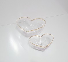 NEW Williams Sonoma Set of 2 Valentines Day Heart Shaped Gold Trimmed Glass Serv - £70.52 GBP