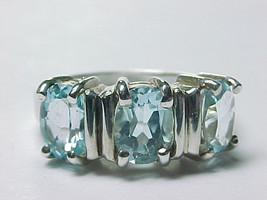 Three-Stone Oval Cut Genuine BLUE TOPAZ Vintage RING in Sterling - Size 6 1/4 - £72.33 GBP