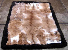 Soft baby alpaca fur carpet with a black boarder, 80 x 60 cm/ 2&#39;62 x 1&#39;97 ft - £145.93 GBP