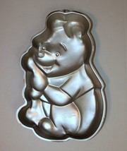 Wilton #515-401 Winnie the Pooh Sitting Birthday Cake Pan Walt Disney - £7.77 GBP