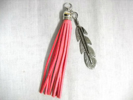 New Southwestern Single Feather Pewter Pendant &amp; Pink Tassel Combo Adj Necklace - $9.99