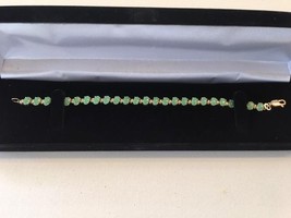 14k Gold Jade Bracelet Size 7 - $546.05