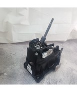GM 25194002 13-16 Cruze 2016 Cruze Limited Manual Trans Shifter WO Boot ... - $3,007.67 MXN