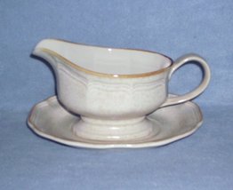 Mikasa Country Charm FG000 Gravy Boat and Underplate See listing for mat... - $15.99