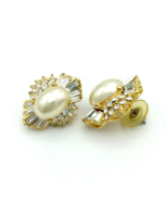 STARBURST vintage rhinestone faux pearl stud earrings - gold-tone oval s... - £19.95 GBP