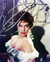 Ava Gardner Dramatic Pose In Off-Shoulder Dress Looking Striking 8x10 Photo - $9.75
