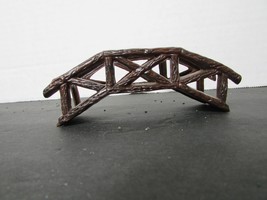 O Scale Plastic Bachmann Plasticville Arch Bridge   H7 - $4.70