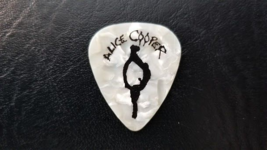 ALICE COOPER - KERI KELLI &quot;O&quot; CONCERT TOUR GUITAR PICK OF A SET - $1,981.45 MXN
