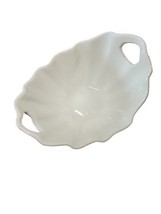 10 Strawberry St Porcelain White Scallop Edge Shell Serving Bowl Cutout ... - $13.86
