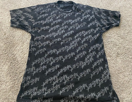 VTG Y2K Krew Skateboarding Shirt Small Black All Over Print cursive Skate Kr3w - £12.52 GBP