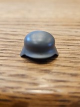 LEGO Minifigure Accessory Gray Army Helmet - £0.73 GBP