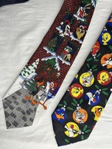 Vintage Looney Tunes Tie Lot X 2 Christmas 1996 Bugs Taz Tweety Daffy Po... - $373.18 MXN