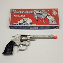 Kilgore Grizzly Toy Cap Gun With Original Box Six Shooter - £172.21 GBP