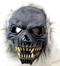 Halloween Mask Skull Gray w Fangs Gray Hair Fur Yellow Fangs Skeleton Latex Vtg - £7.29 GBP