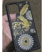  CELL CASE ART: Graphics unlimited. - $473.86 MXN