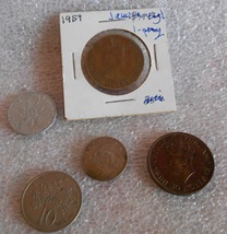 Jamaica - Lot of 5 Coins, Memorabilia Foreign Money Gift for Home or Collection - £20.38 GBP