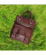 Handmade Crocodile-Embossed Leather Messenger Bag: Vintage Brown Laptop ... - $5,099.54 MXN