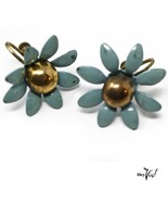 Vintage 3D Turquoise Flower Screw Back Earrings - Enamel on Metal - 1&quot; -... - £11.06 GBP