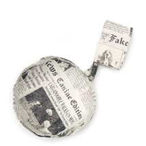 Kikkerland Kobe Fake News Handy Foldable Pet Water &amp; Food Bowl, Holds 3 ... - $3.49