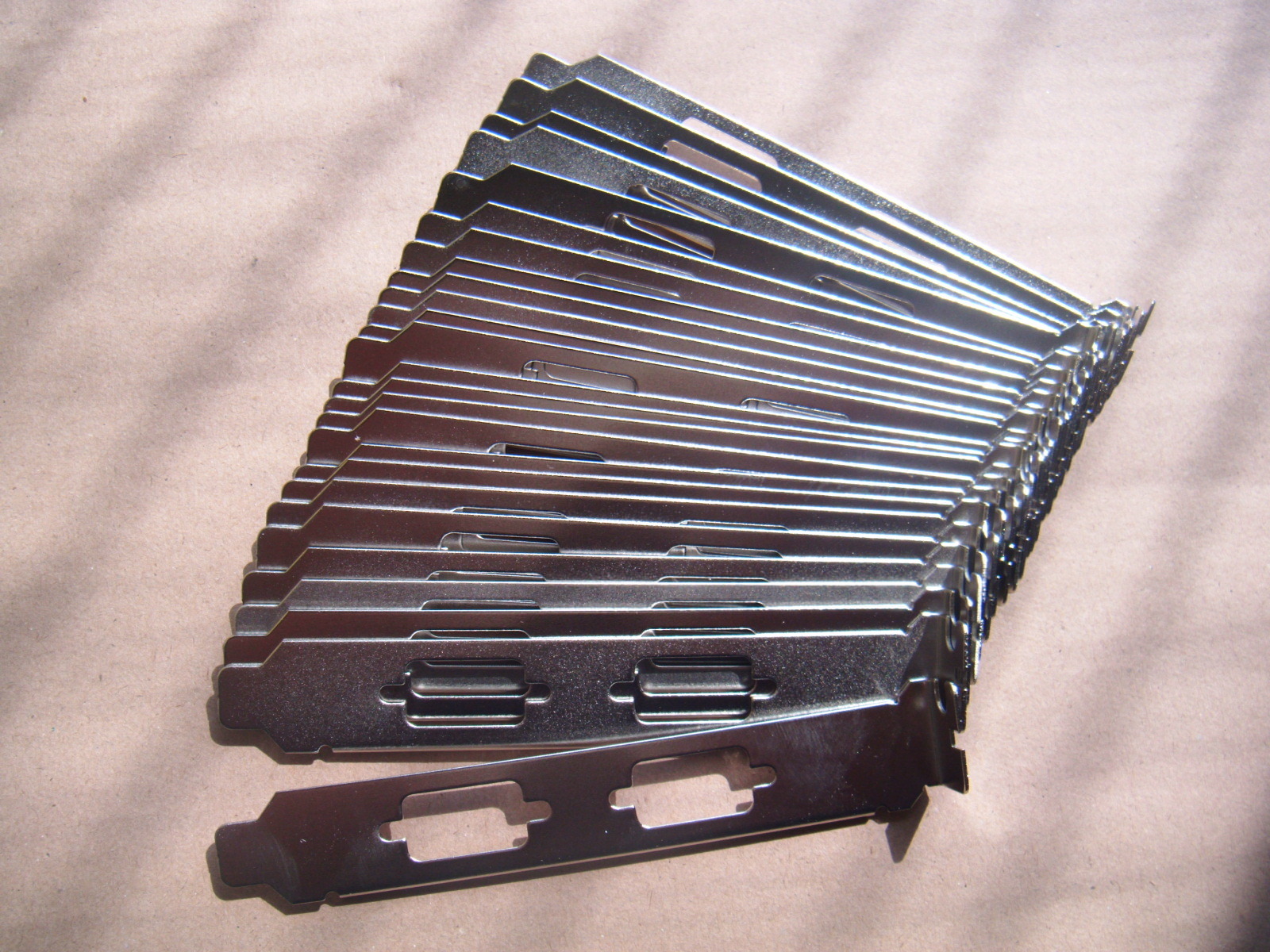 lot of 10 for dell lenovo hp acer PCI Dual VGA DB9 Serial Cover Bracket w/screw