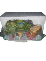 Toadily Yours Spring Picnic Frogs #25404 Russ Berrie and Co. Basket - £26.99 GBP