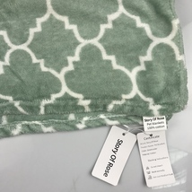 Story Of Rose Pet Blankets-Where Softness Meets Pet Pampering image 2
