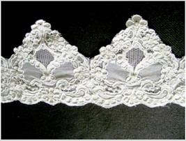 4.25yds Rembroidered Sequin Pearl Alencon Lace Type Bridal Trim - £33.96 GBP