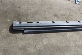 03-05 LAND RANGE ROVER RH RIGHT SIDE SKIRT ROCKER MOLDING SIDE SKIRT V912 image 3