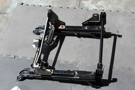 2003-2005 INFINITI FX35 FRONT RIGHT PASSENGER SEAT MOTOR TRACK RAIL J691 image 3