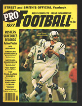 Street And Smith&#39;s Pro Football Yearbook 1977-Bert Jones-Baltimore Colts cove... - £71.03 GBP