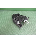 4452264   8300958 4451896  Whirlpool KitchenAid Oven Door Latch - $2,835.88 MXN