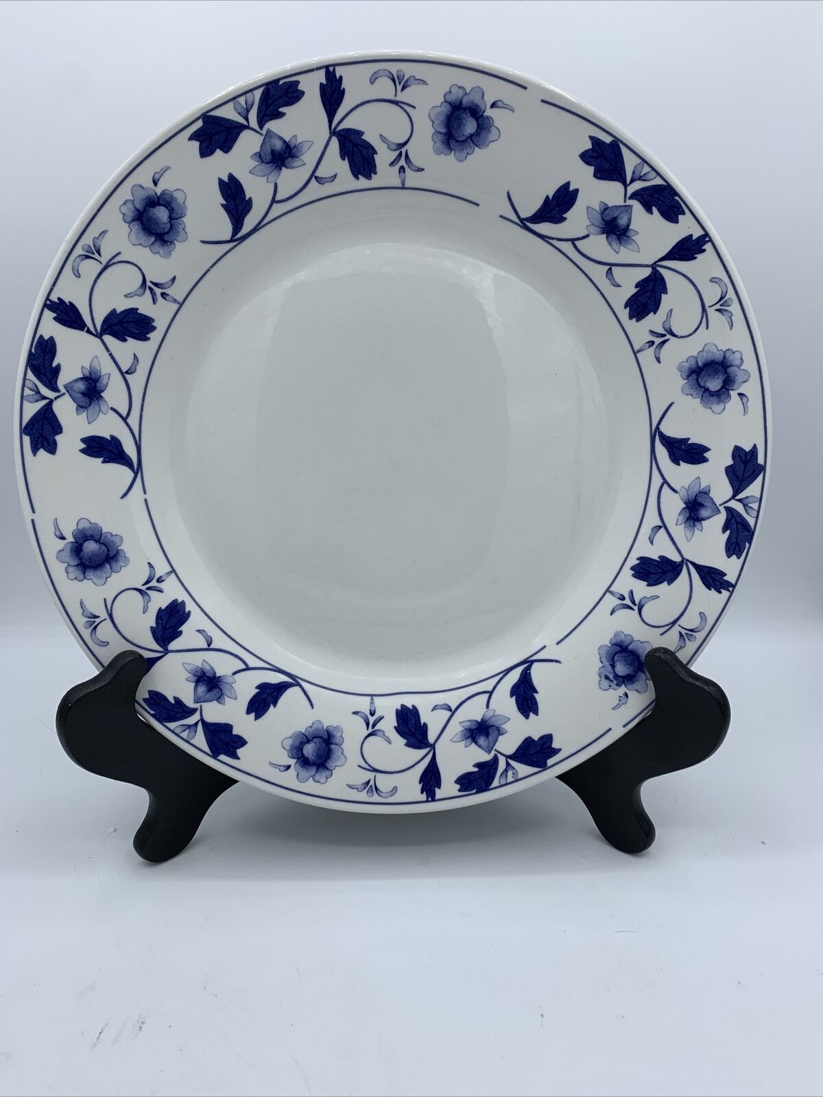 Oneida Lilana Blue Floral 10.25&quot; Dinner Plate Stoneware French Farmhouse... - $9.51