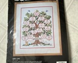1991 Bucilla Family Tree 40577 Counted Cross Stitch Kit 11x14 Genealogy ... - £18.96 GBP