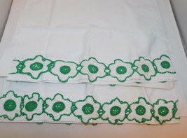 Vintage Pair of Green Doily Crocheted Trim Pillowcases Standard  - £19.44 GBP