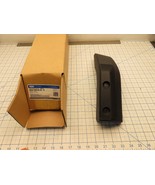 Ford M2DZ-7855182-AA Roof Rack Trim Cover Front Right RH - $692.26 MXN