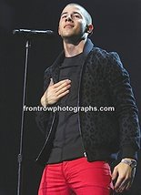 Nick Jonas - 8x10 Color Photograph - €12,63 EUR