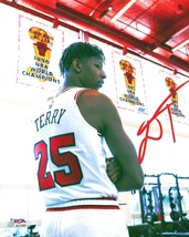 Dalen Terry Signed 8x10 Photo PSA/DNA Chicago Bulls - $59.99