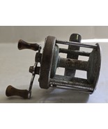 Vintage South Bend 450 Model E Fishing Reel Angling - $8.91