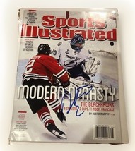 Chicago Blackhawks DUNCAN KEITH Signed Auto Sports Illustrated SI NO LABEL - $1,820.40 MXN