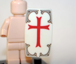 White and Red cross Templar Knight Shield for Building Minifigure Bricks US - £1.98 GBP