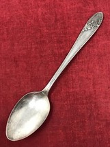 1946 Queen Bess II Silver Plate Tudor Plate 6&quot; Spoon by Oneida Silver - £7.37 GBP